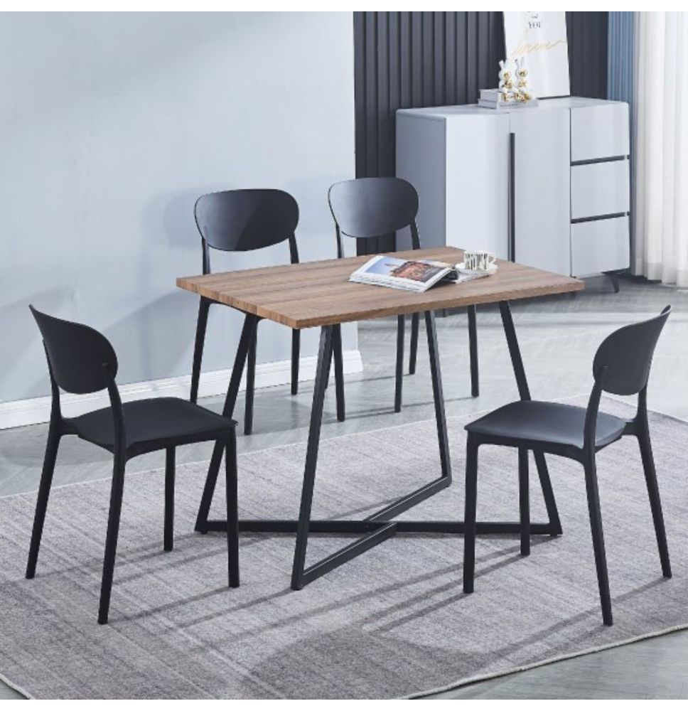 Conjunto Mesa y Sillas Comedor/Cocina: Mesa madera y Patas Metálicas En Negro (76x100x70 Cm) + 5 Sillas (80x40x55 Cm) Conjunto Mesa y Sillas Comedor/Cocina: Mesa madera y Patas Metálicas En Negro (76x100x70 Cm) + 5 Sillas (80x40x55 Cm)